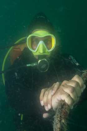 Diver on Maona wreck